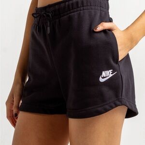Nike Black Athletic Shorts with Relaxed Fit